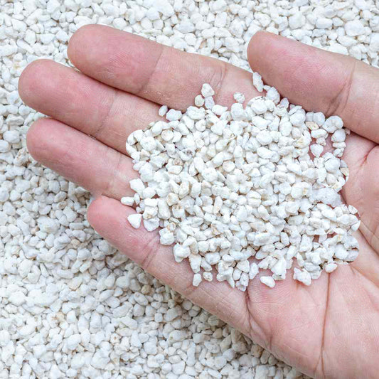 Perlite-Light Weight Potting Mixture